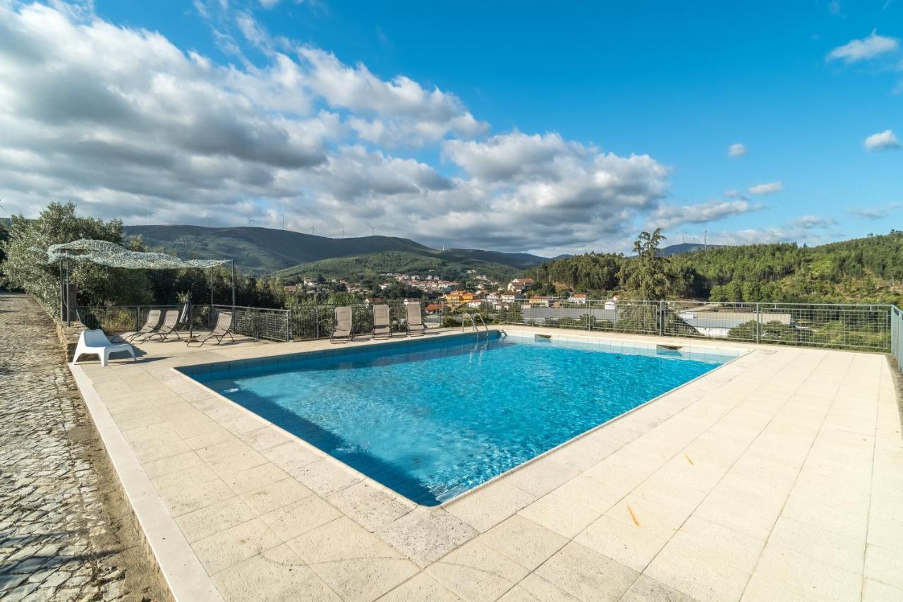 Casa Fundeira - Quinta Dos Esconhais Castanheira de Pera Esterno foto